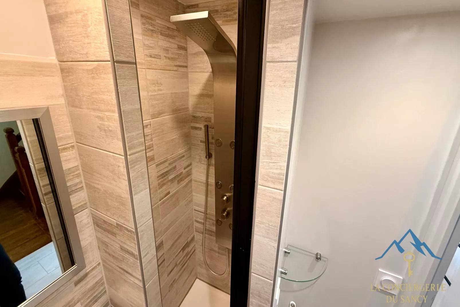 Les Soldanelles Le Mont Dore 12 pers - Badkamer