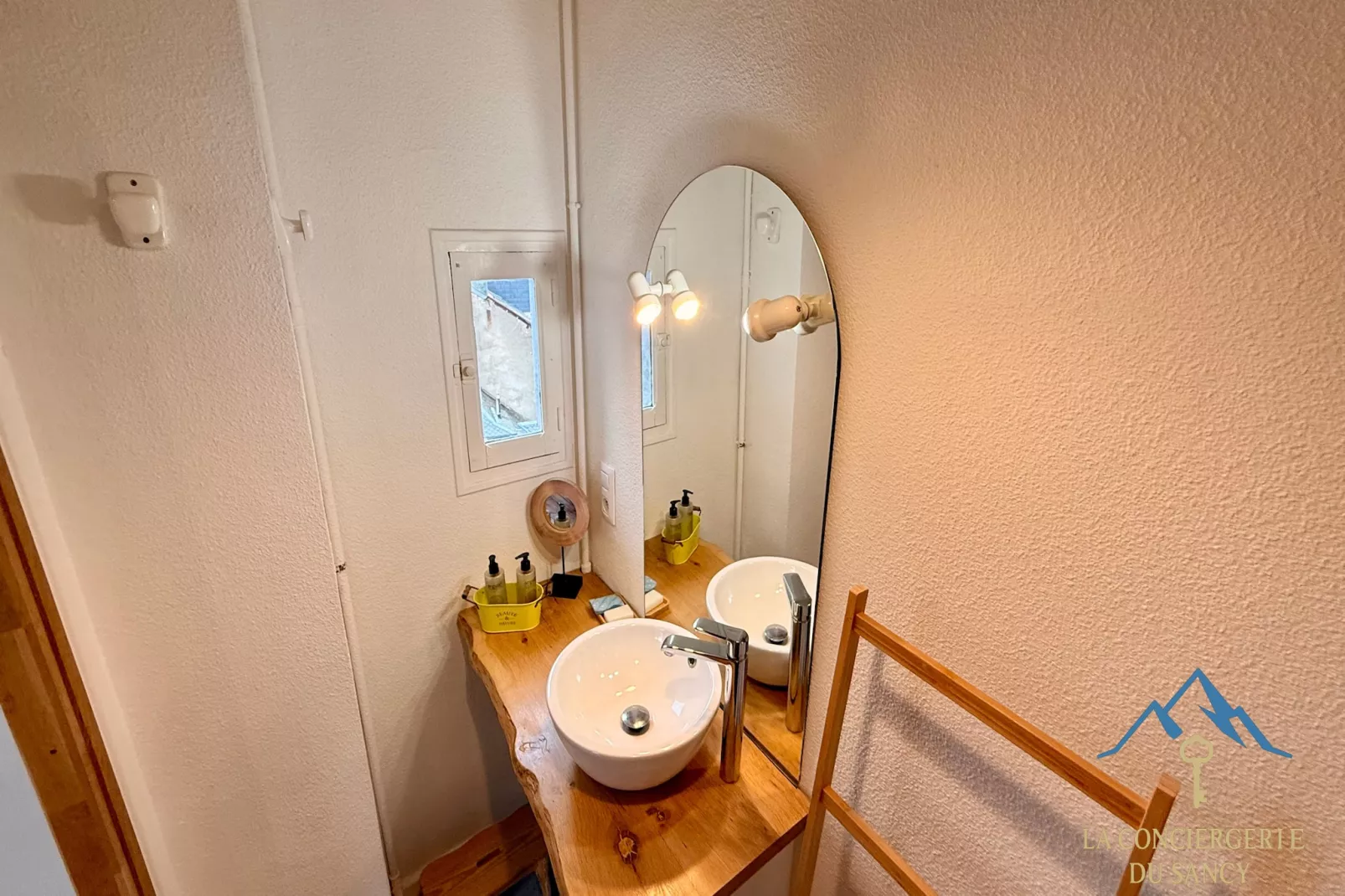 Le Mont Dole Duplex 11 pers - Badkamer