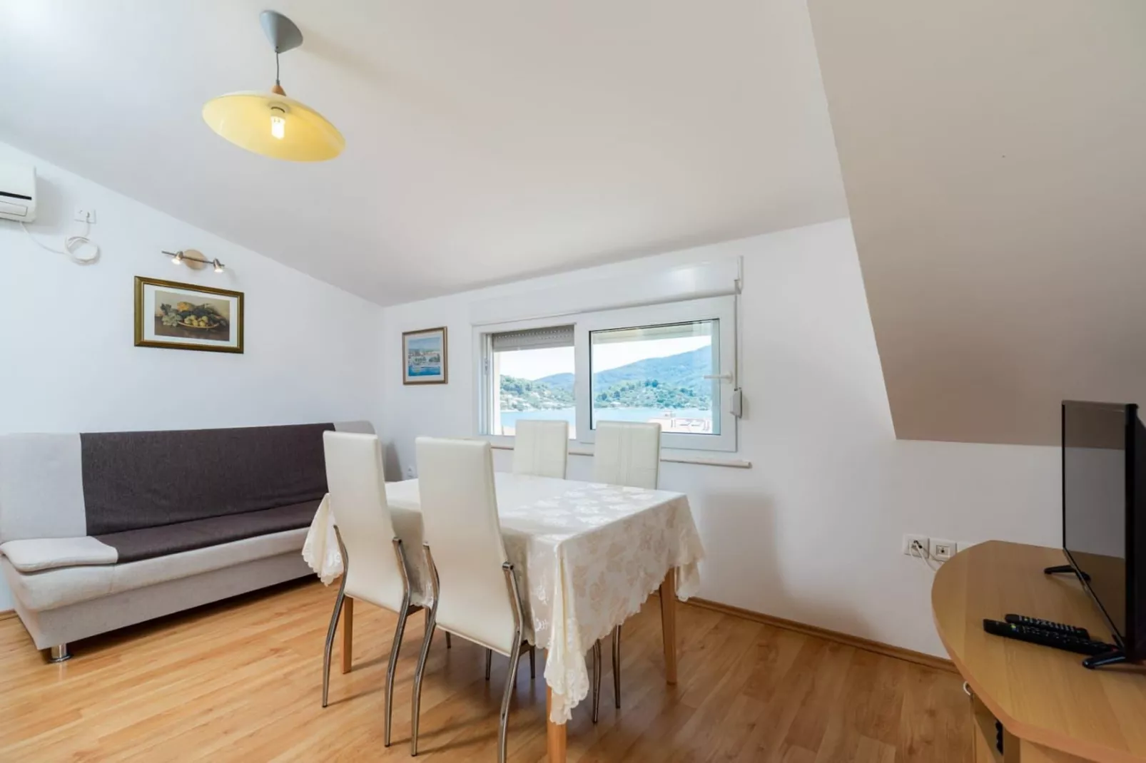 Apartments Fran-Two Bedroom Apartment with Balcony and Sea View ( Fran 2 )