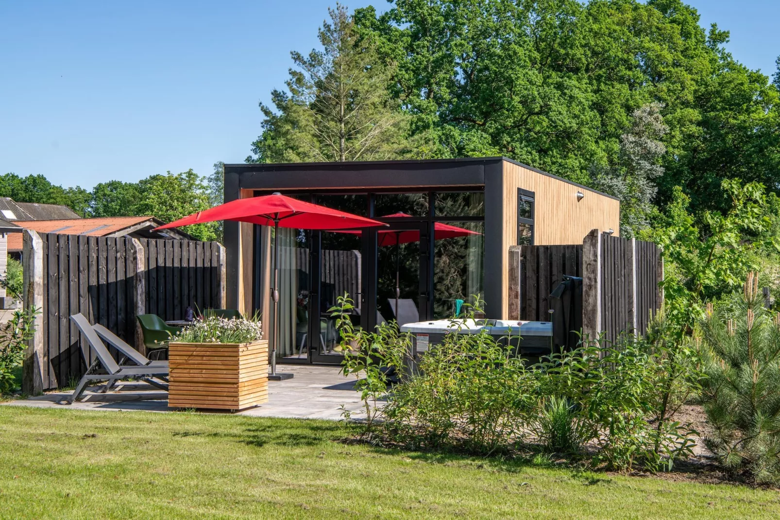 Wellnesslodge Merel 2p