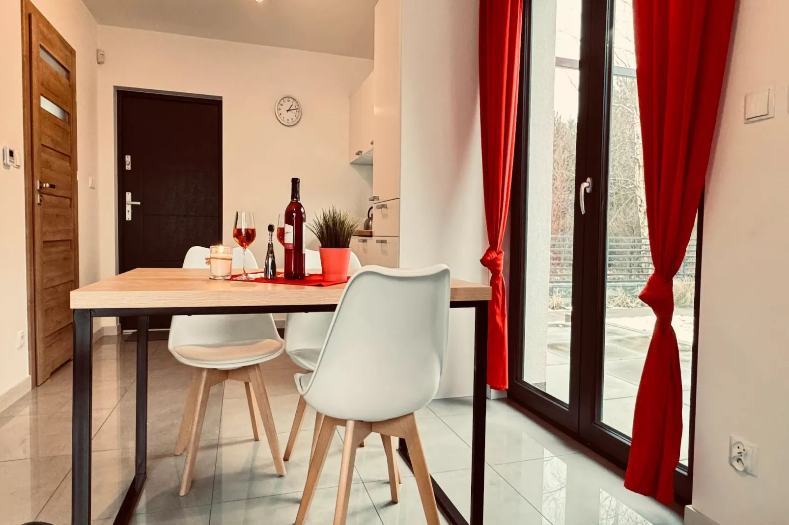 Dom wakacyjny Wilcza 12b dla 5 osób-Woonkamer