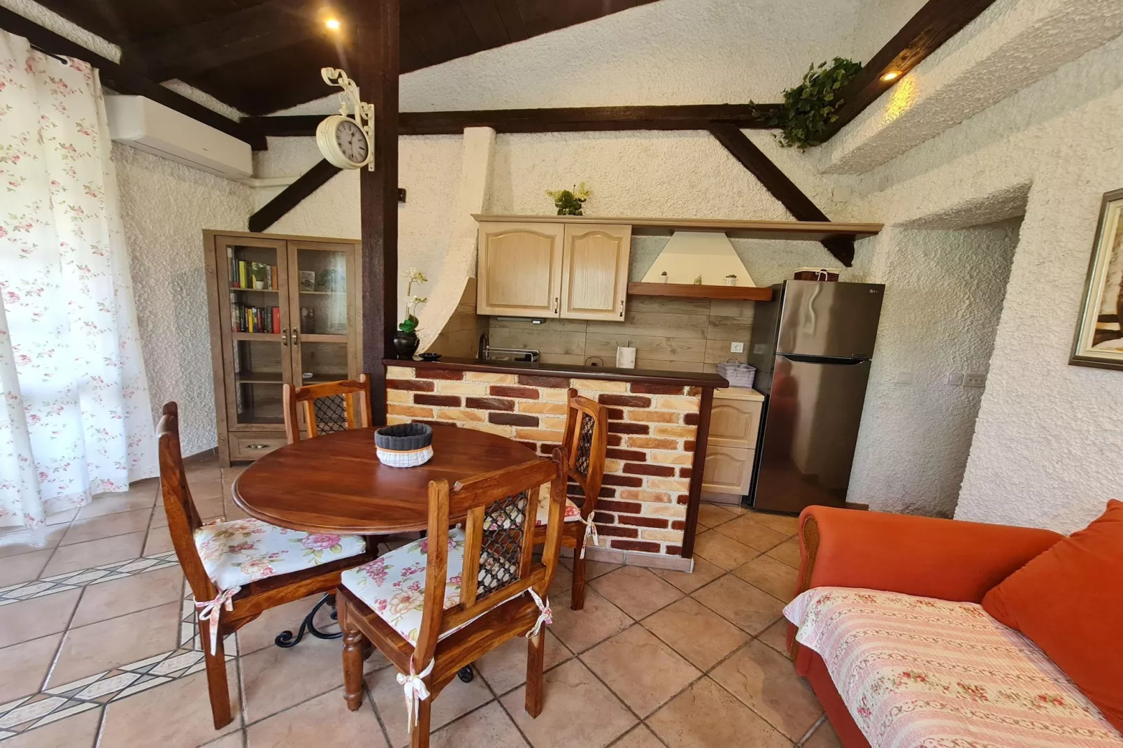 Apartment Erna in Porec, Istria - Eetkamer