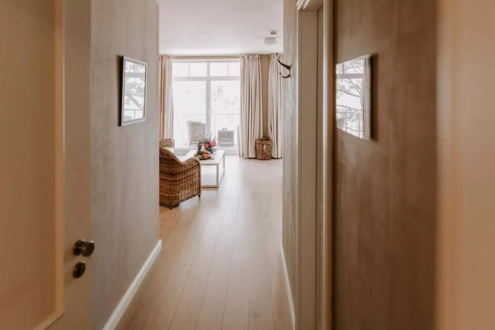 Junior Suite - Sea Side-Overloop