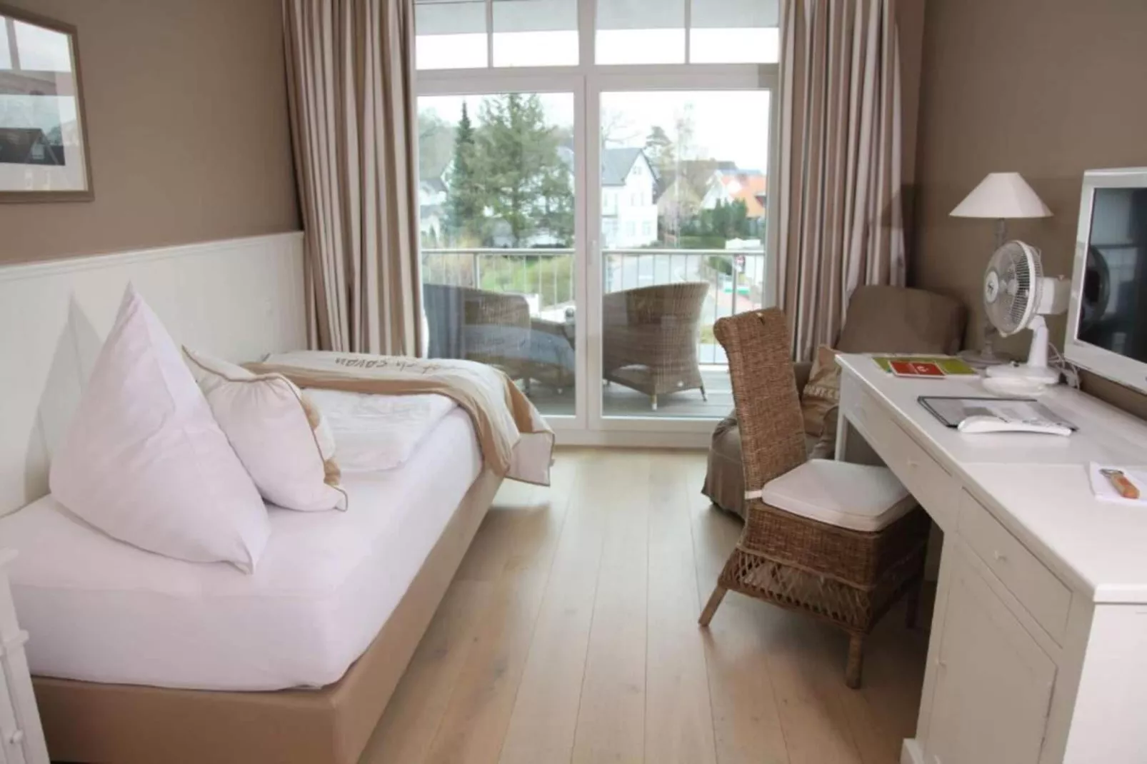 Single Room - Land Side Thor Heyerdahl-Slaapkamer