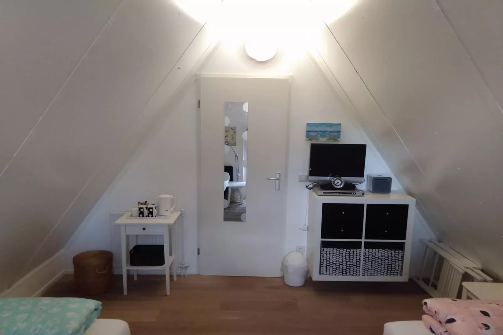 Vogelvrij 6-Faciliteiten