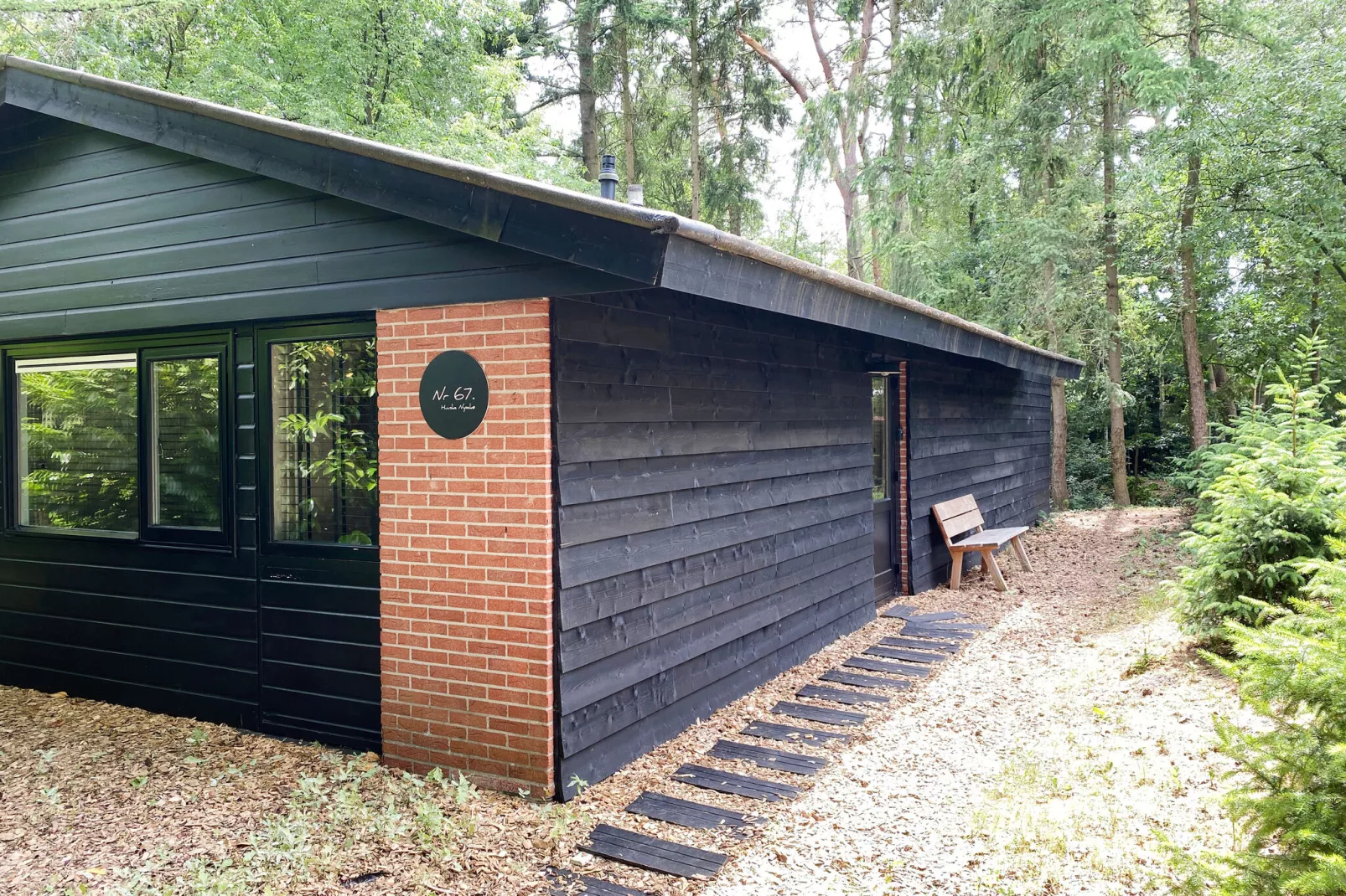 Dutch Cabin Houses C67