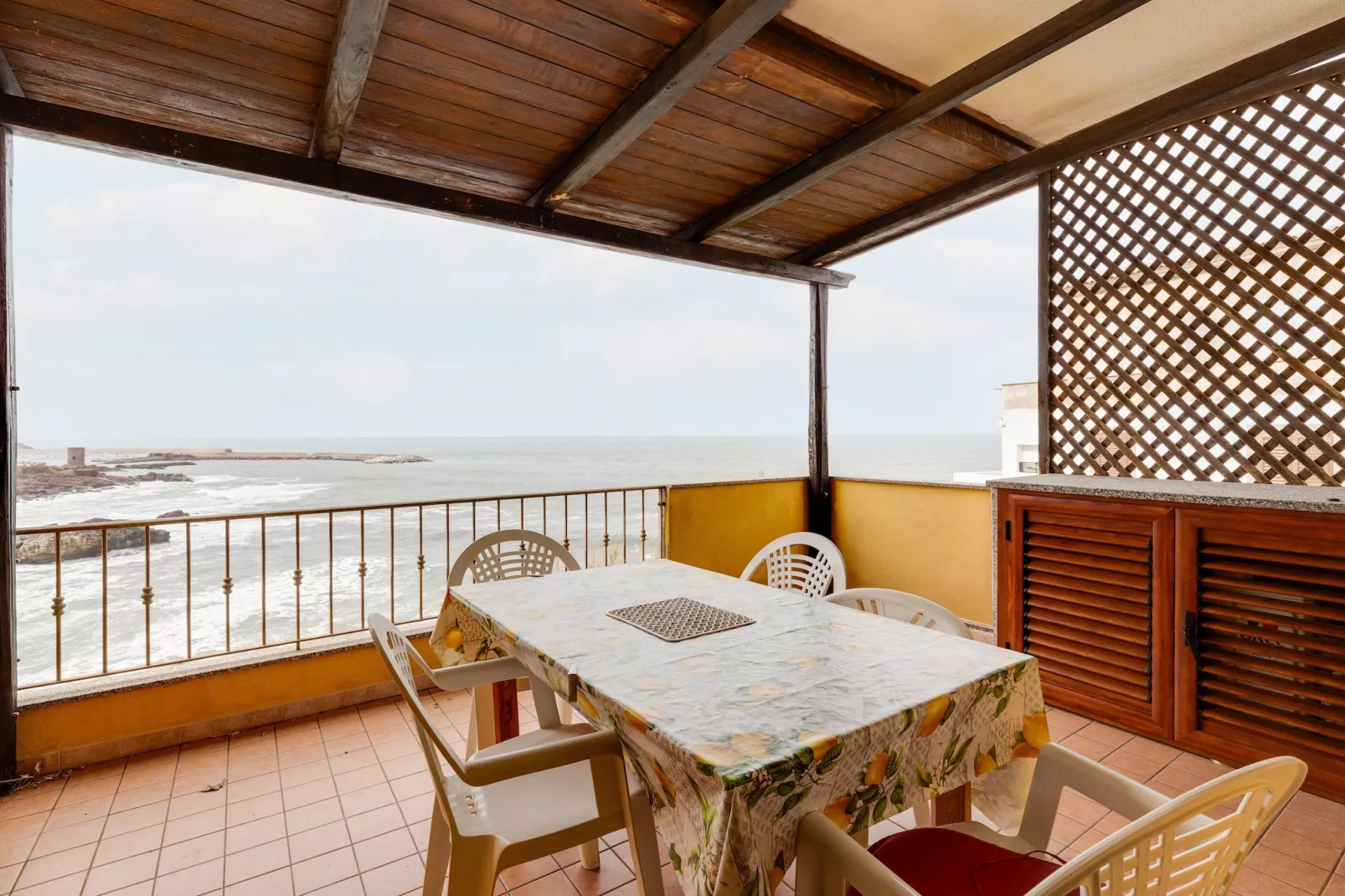 CASA MARINA FRONTE MARE-Terrasbalkon