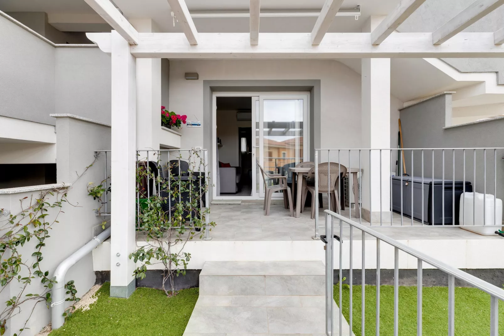 CASA MARIS-Buitenkant zomer