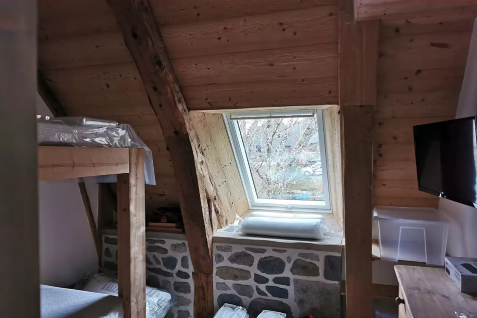 Buron Lou Fenestrou Le Mont Dore 4pers - Slaapkamer