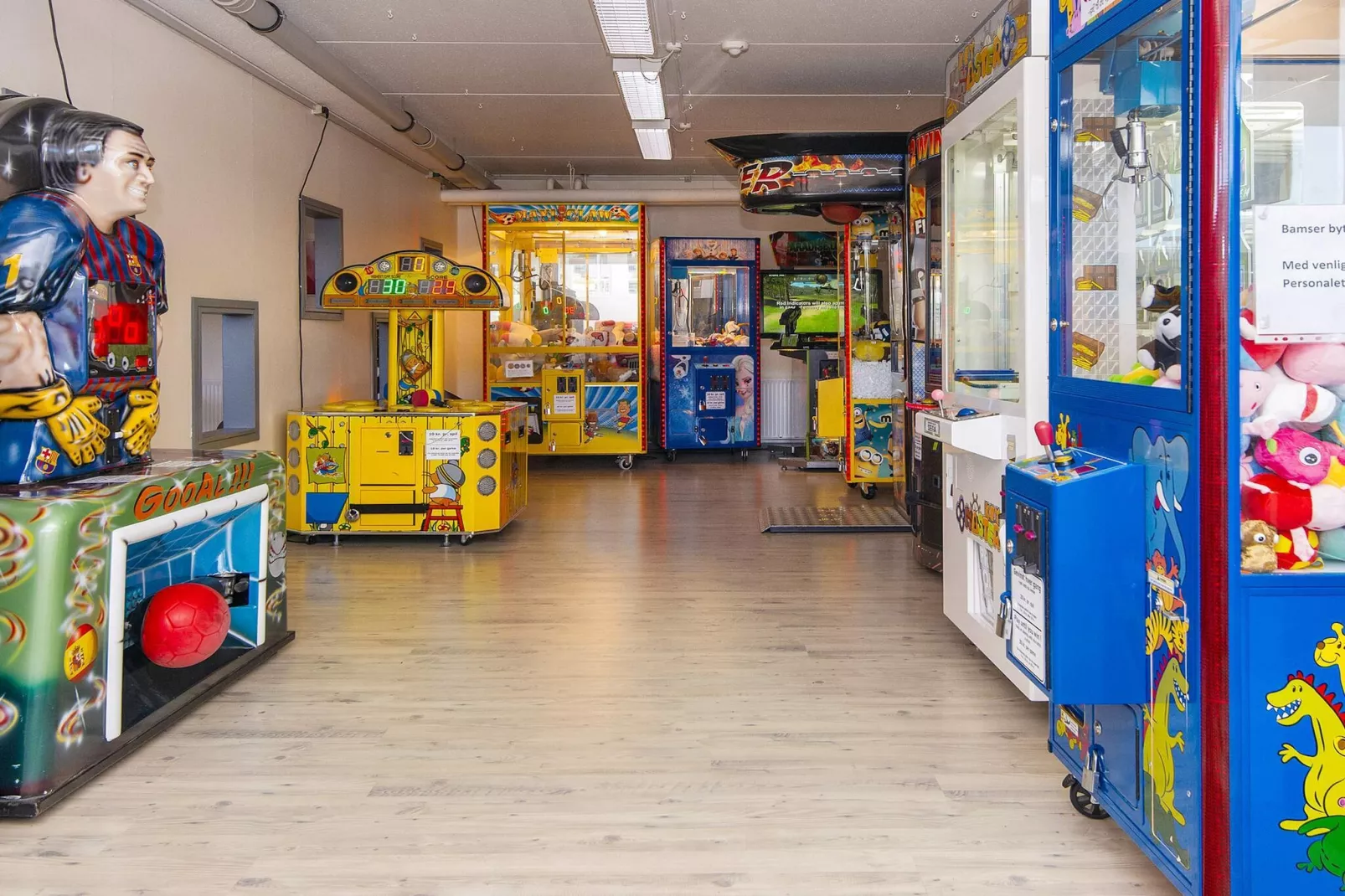 2 room,ground floor or 1. - Niet-getagd