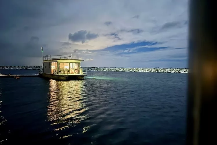 Hausboot Family & Friends mit Hund LP 8 / 3 Personen - Buitenkant zomer