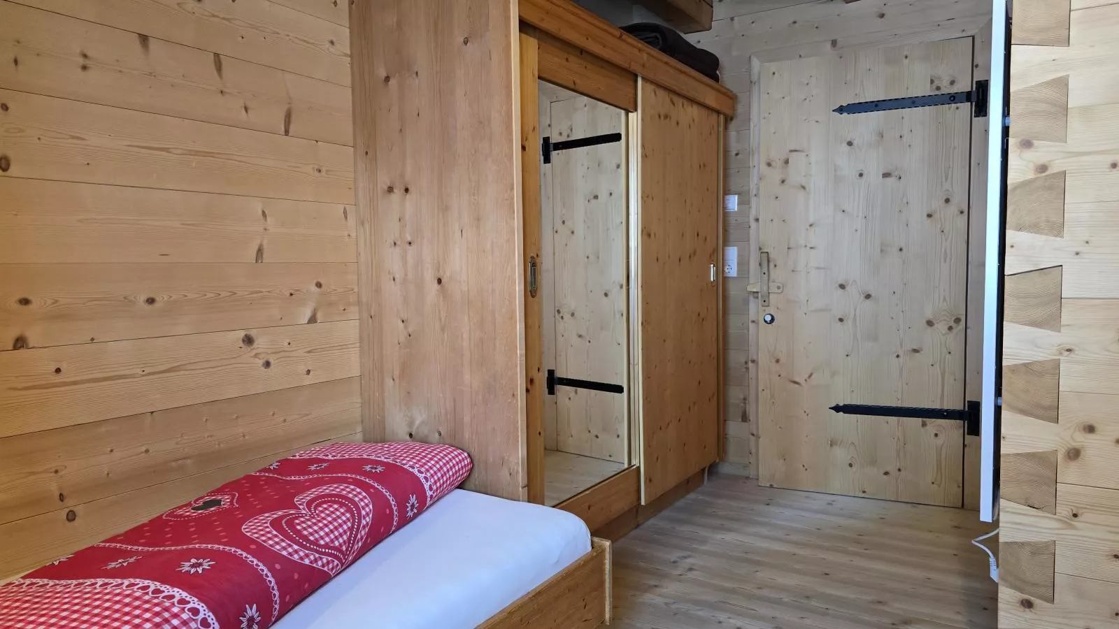 Schönangeralm Skihütte - Slaapkamer