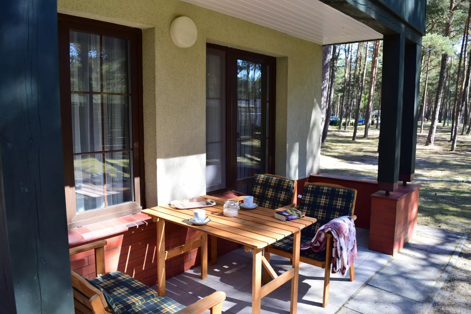 Piętrzowe domy wakacyjne w Rowach dla max 6 osób-Terrasbalkon