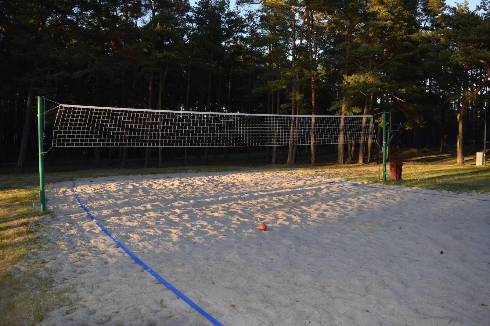 Piętrzowe domy wakacyjne w Rowach dla max 5 osób-Parkfaciliteiten