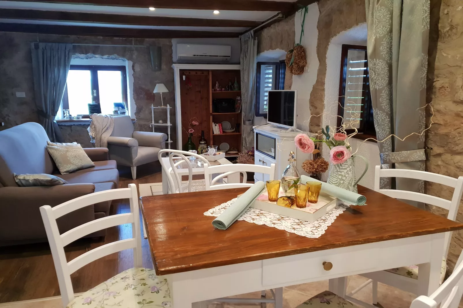 Holiday home Iva - Lovran Dobrec - ca 80 qm für 4 Pers