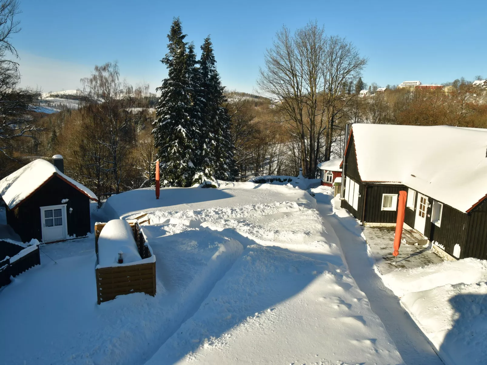 Wohnung in Hohegeiß mit Grill und Garten - Buiten