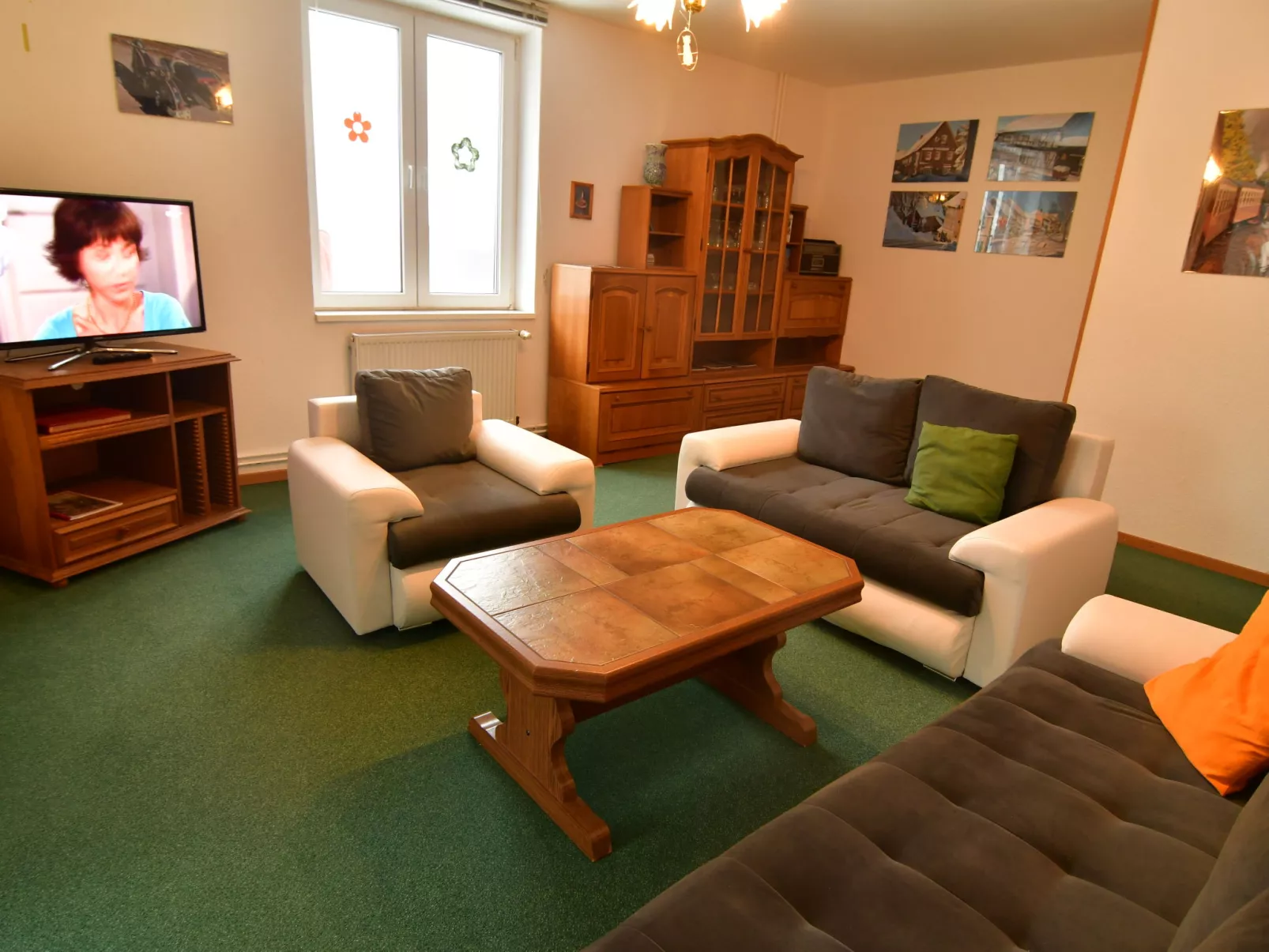 Große und moderne Ferienwohnung im Erdgeschoss