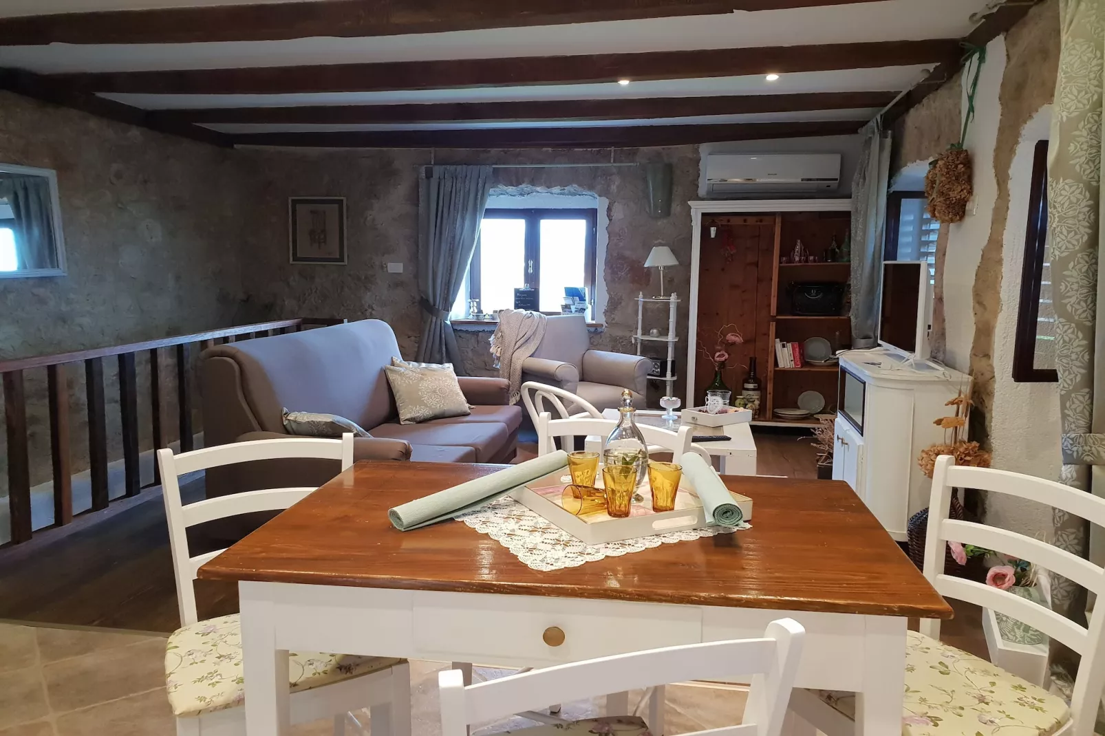 Holiday home Iva - Lovran Dobrec - ca 80 qm für 4 Pers - Eetkamer