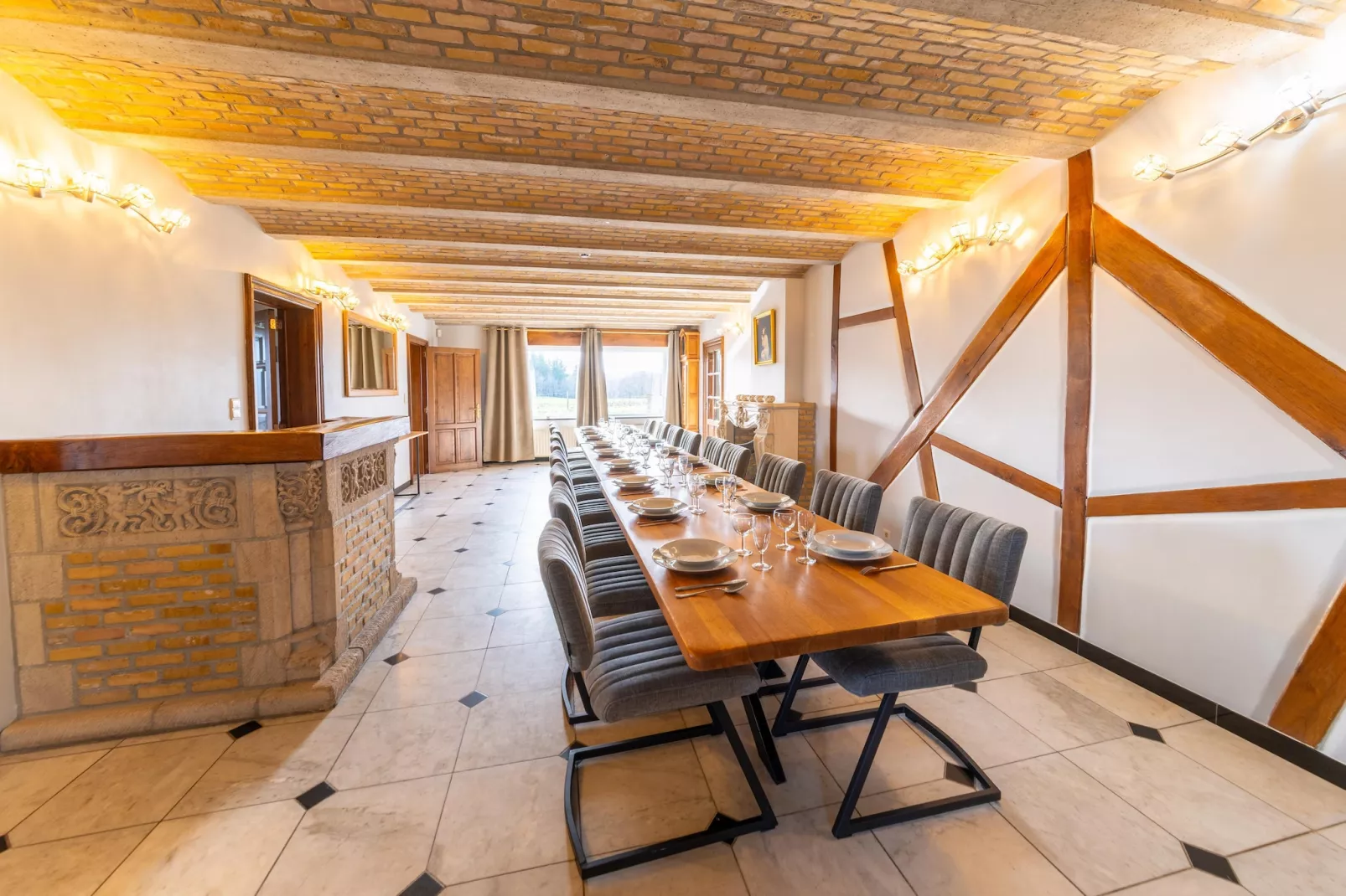 Les Charmes - Eetkamer