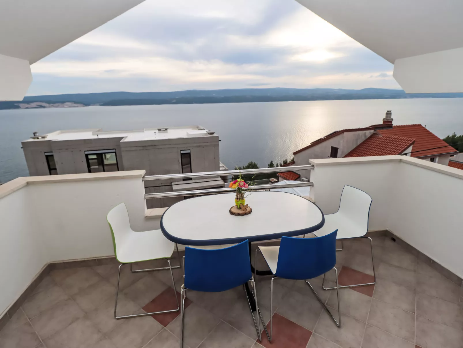 Villa Martina Matea große Villa mit beheiztem Pool - Buiten