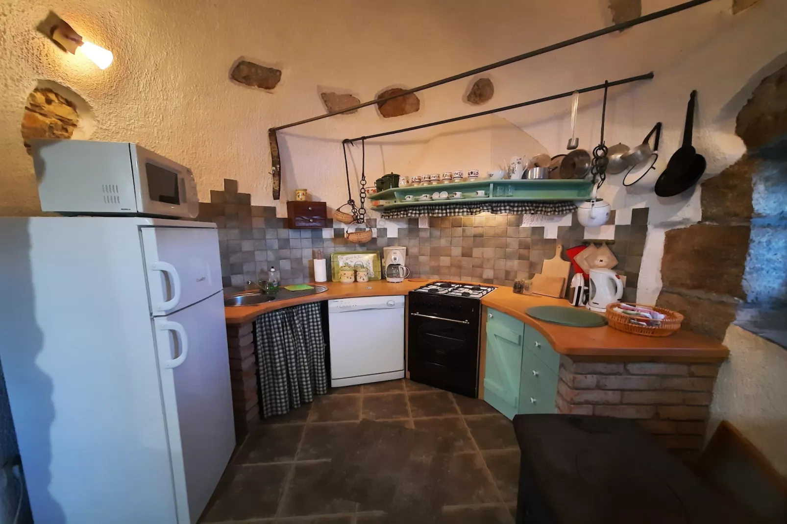 Holiday home Mikleus in Lovrec - Dobrec - ca 113 qm für 4 Erw 2 Kinder max 11 J - Keuken