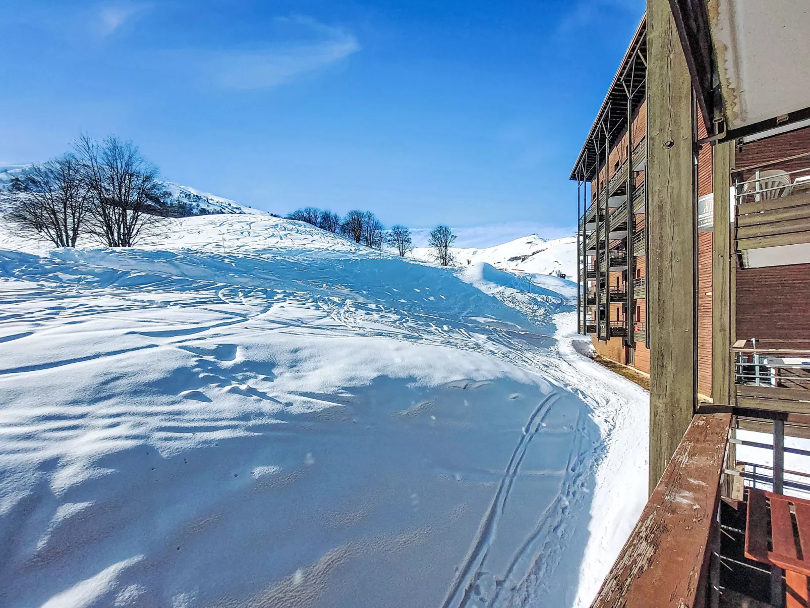 Bâtiment A - Buiten