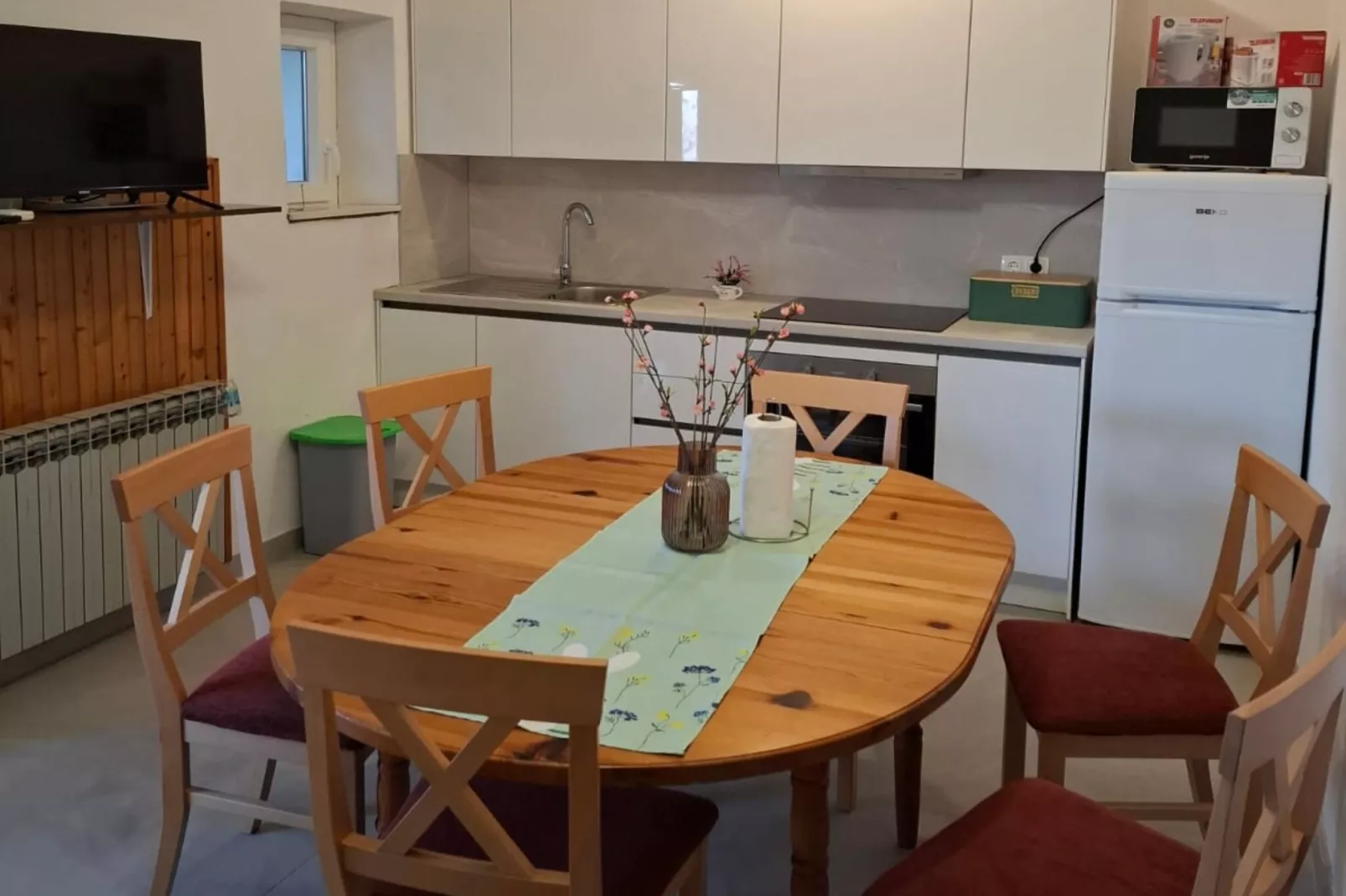 Apartments Marita - One Bedroom Apartment - Eetkamer