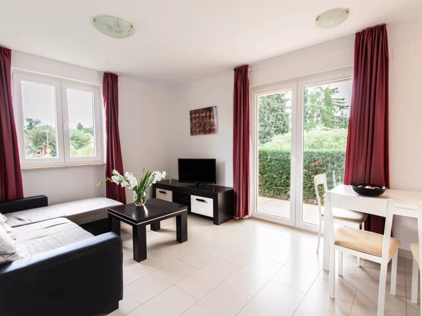 Wohnung in Monterol mit Garten und Terrasse