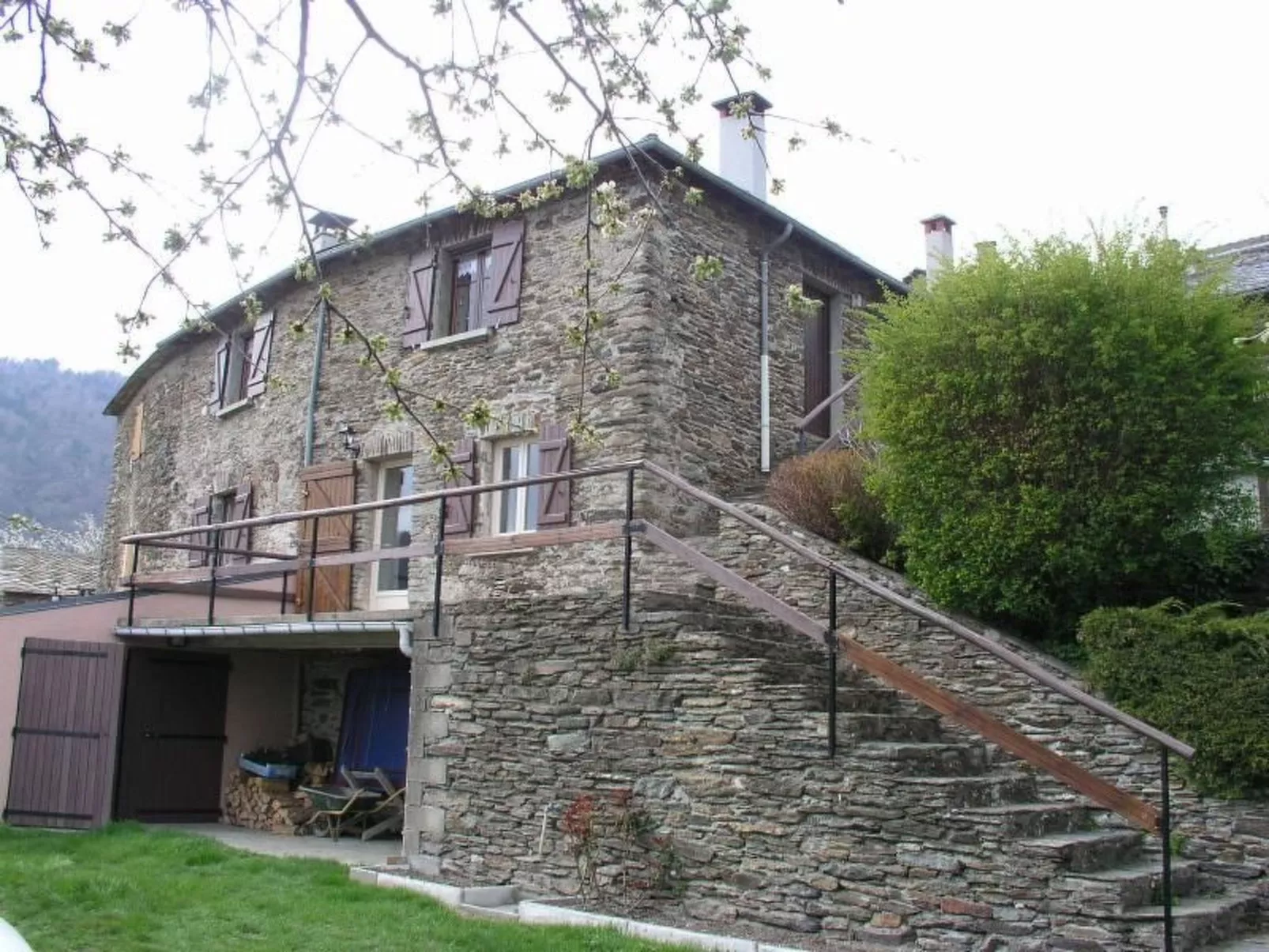 Wohnung "Saint Andre de Lancize" mit Terrasse