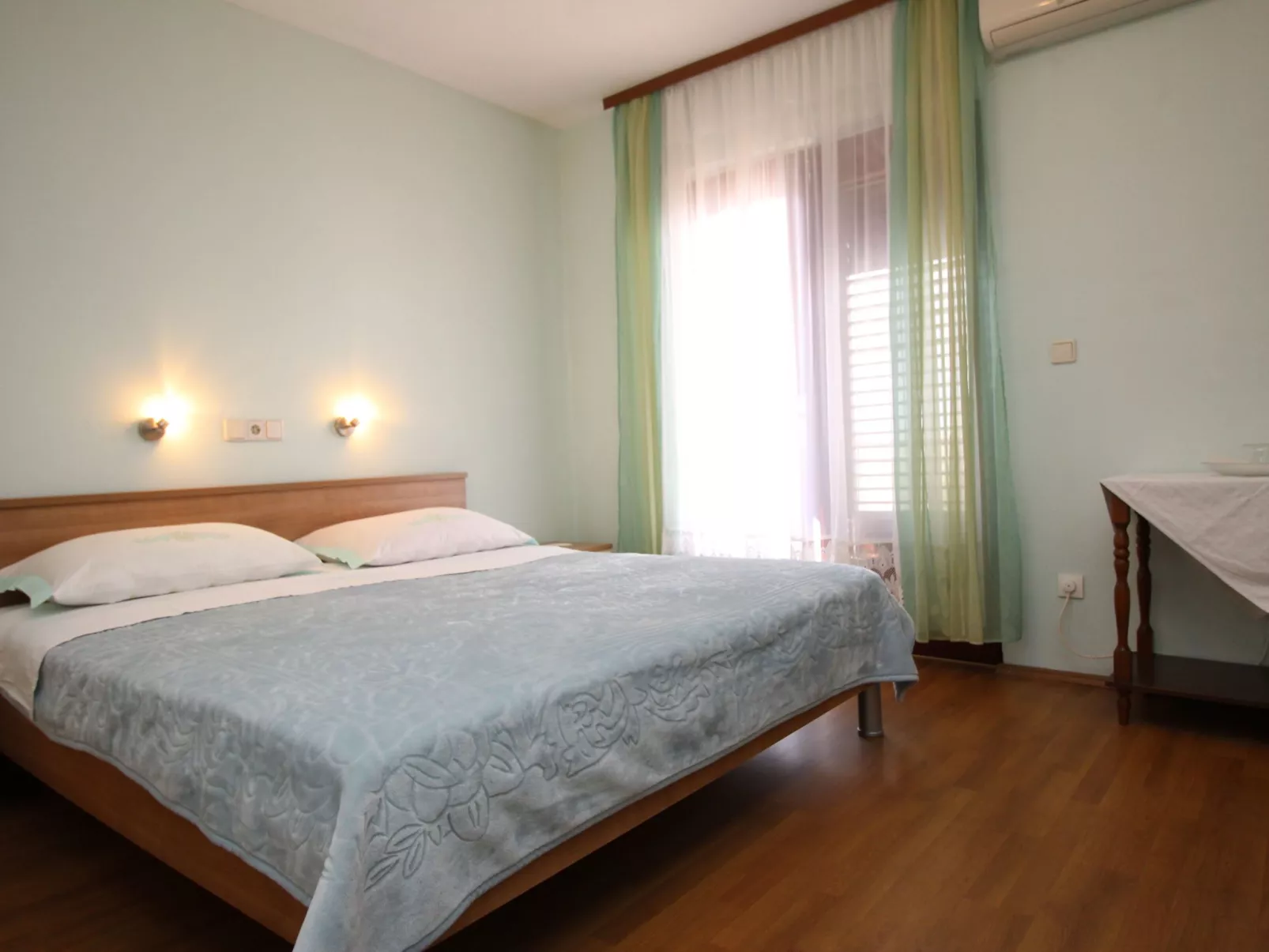 Zimmer "Soba Hana 2"