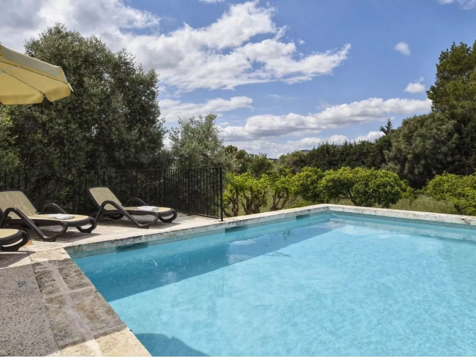 Ferienvilla mit privatem Pool