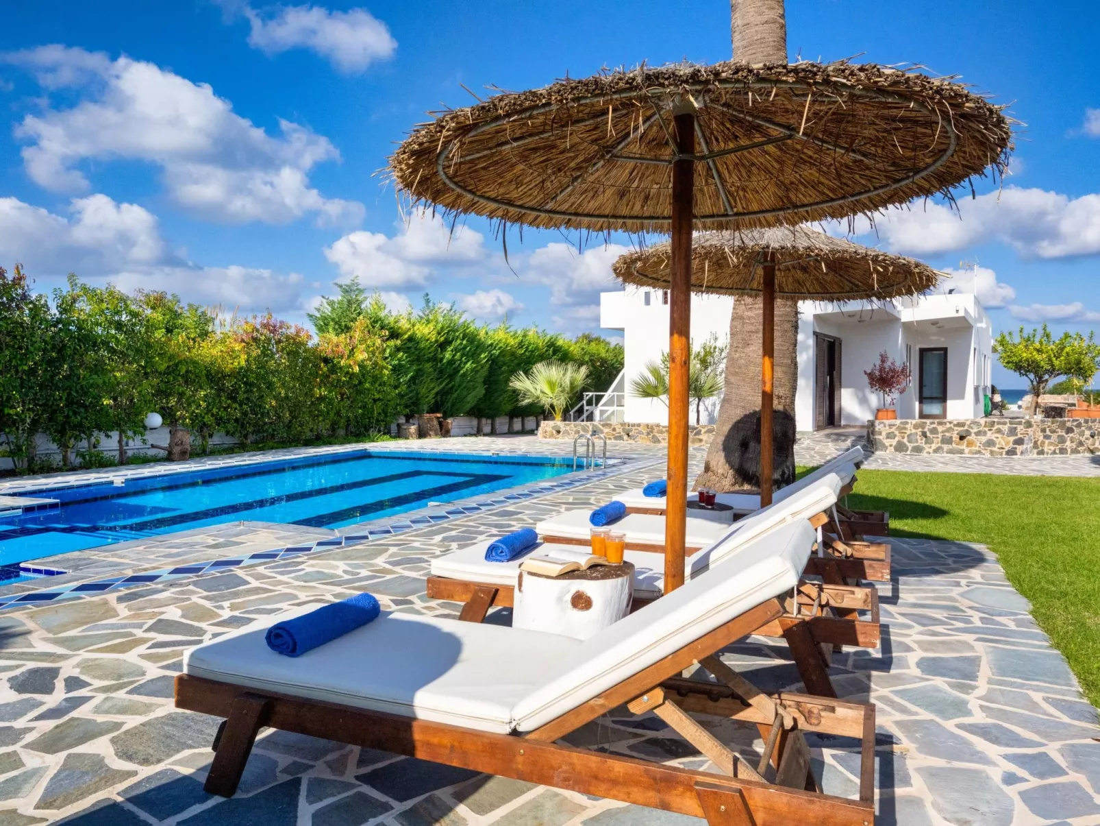 Villa "Villa Palmeras" mit eigenem Garten und Grill