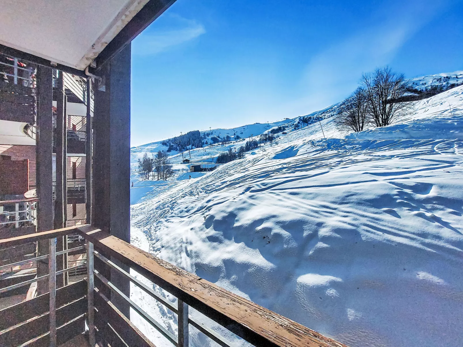 Bâtiment A - Buiten