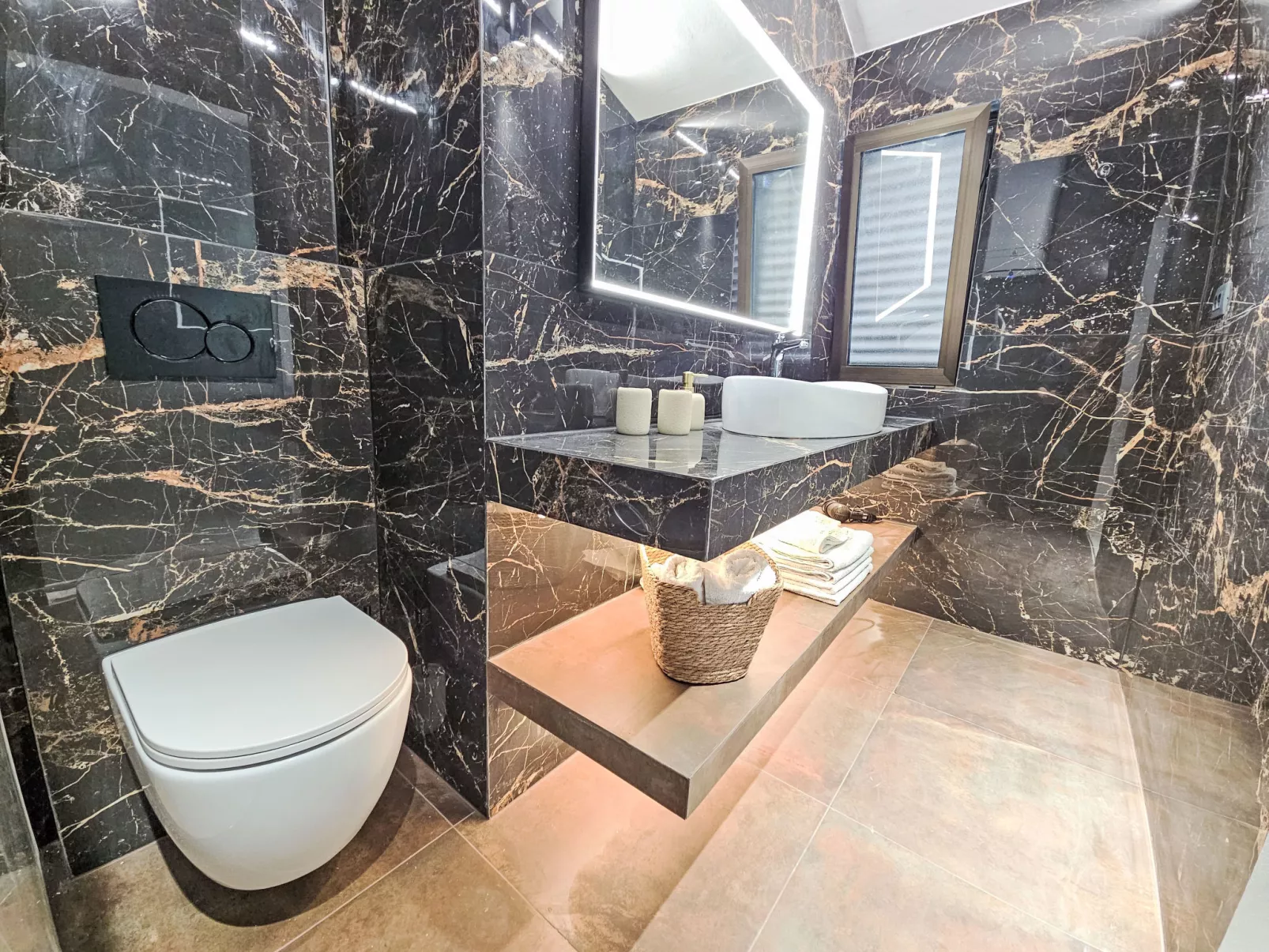 Villa Pinia - Binnen