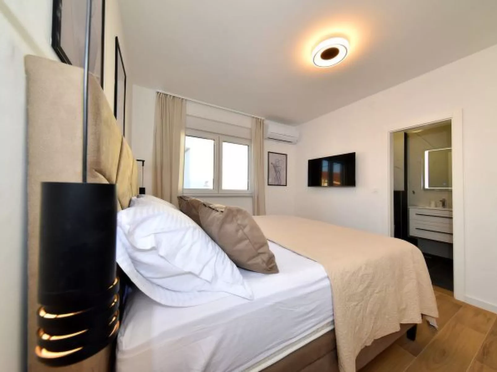 Villa Nostro Porto with pool