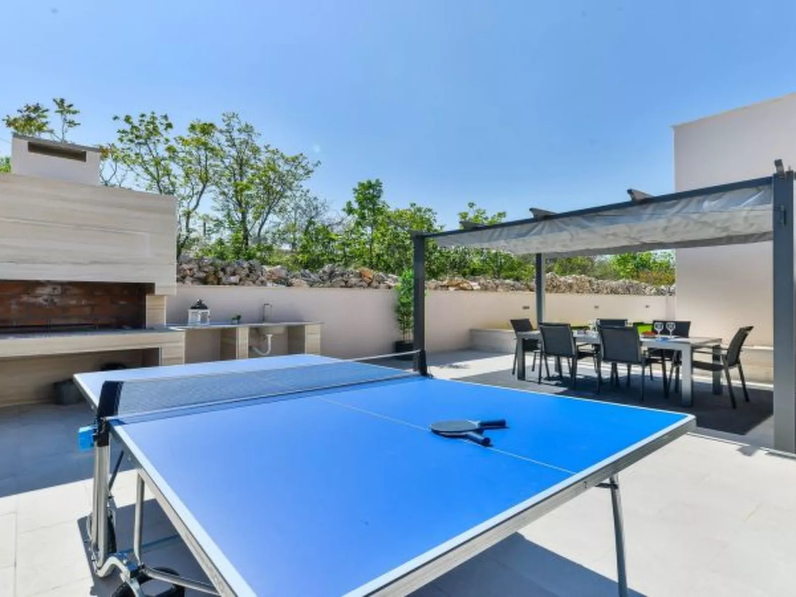 Villa Zariva with pool and panoramic mountain and