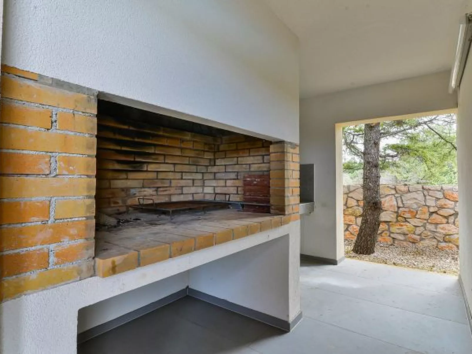 Villa RE with heated pool and spa