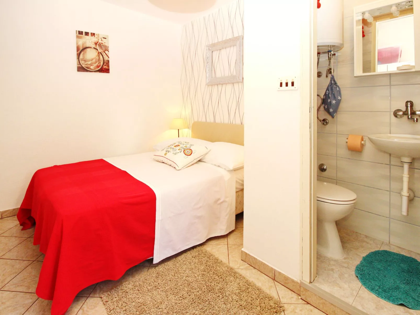 Doppelzimmer max. 2 Personen, 12 m² , 1 Schlafzimmer mit Doppelbett, klimatisie