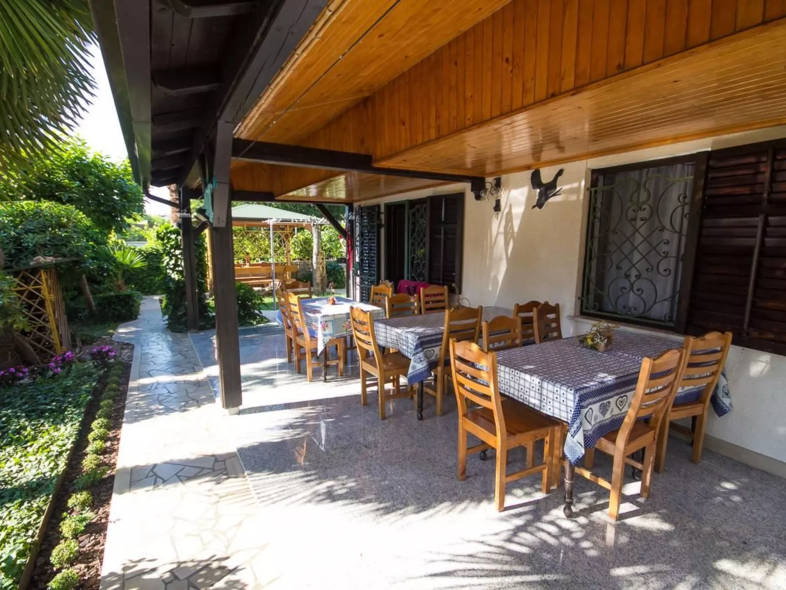 Zimmer "Joze" mit Terrasse