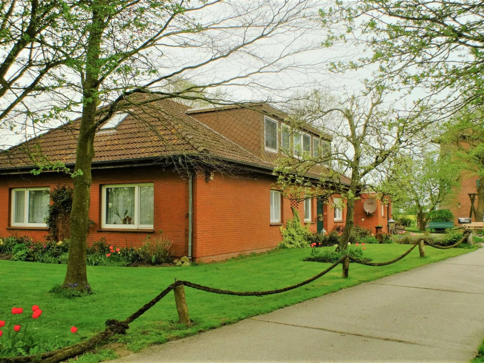 Gästezimmer mit Frühstück im Obergeschoss