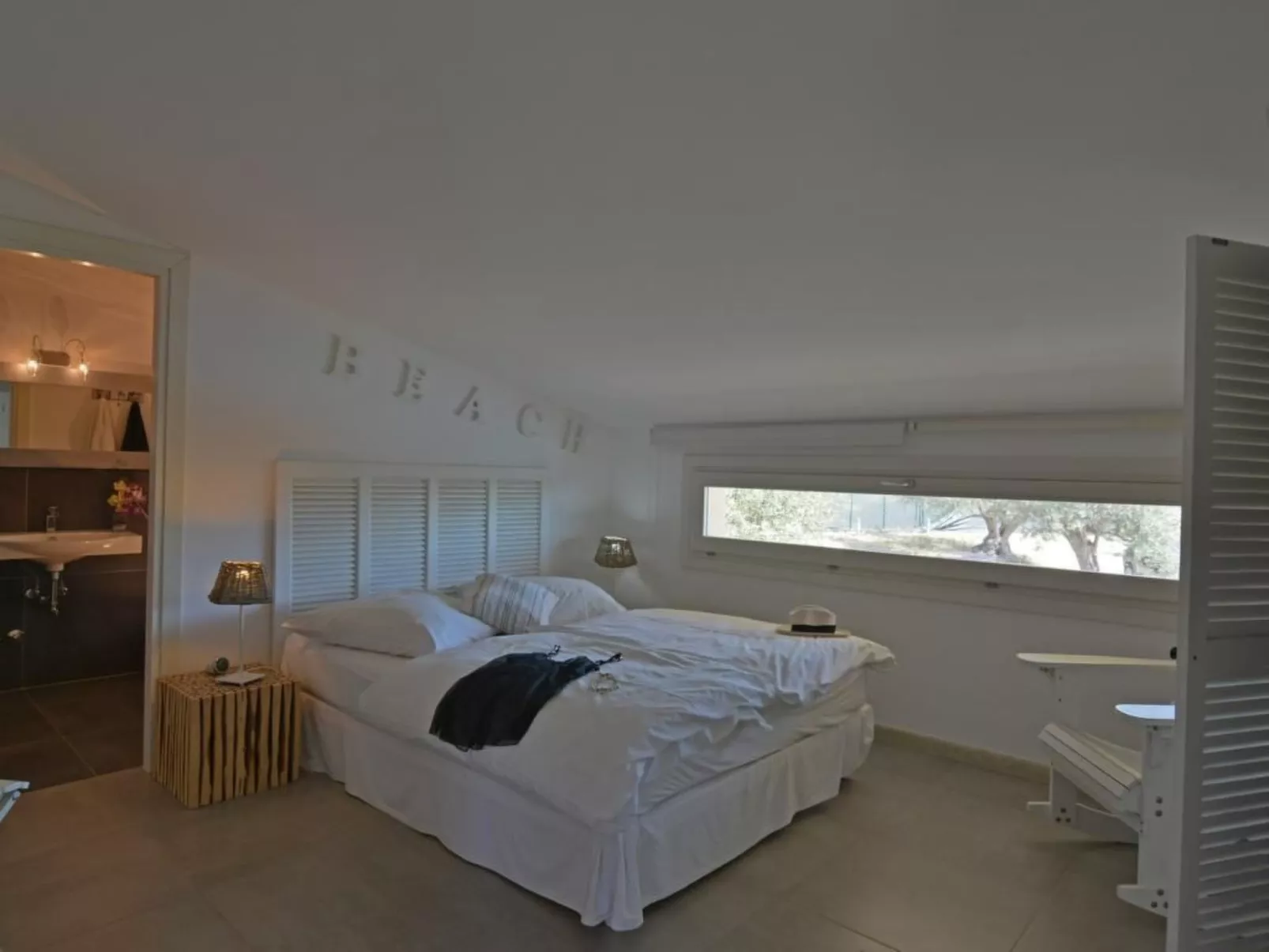 Moderne Ferienvilla bei Noto mit Meerblick und privatem Pool