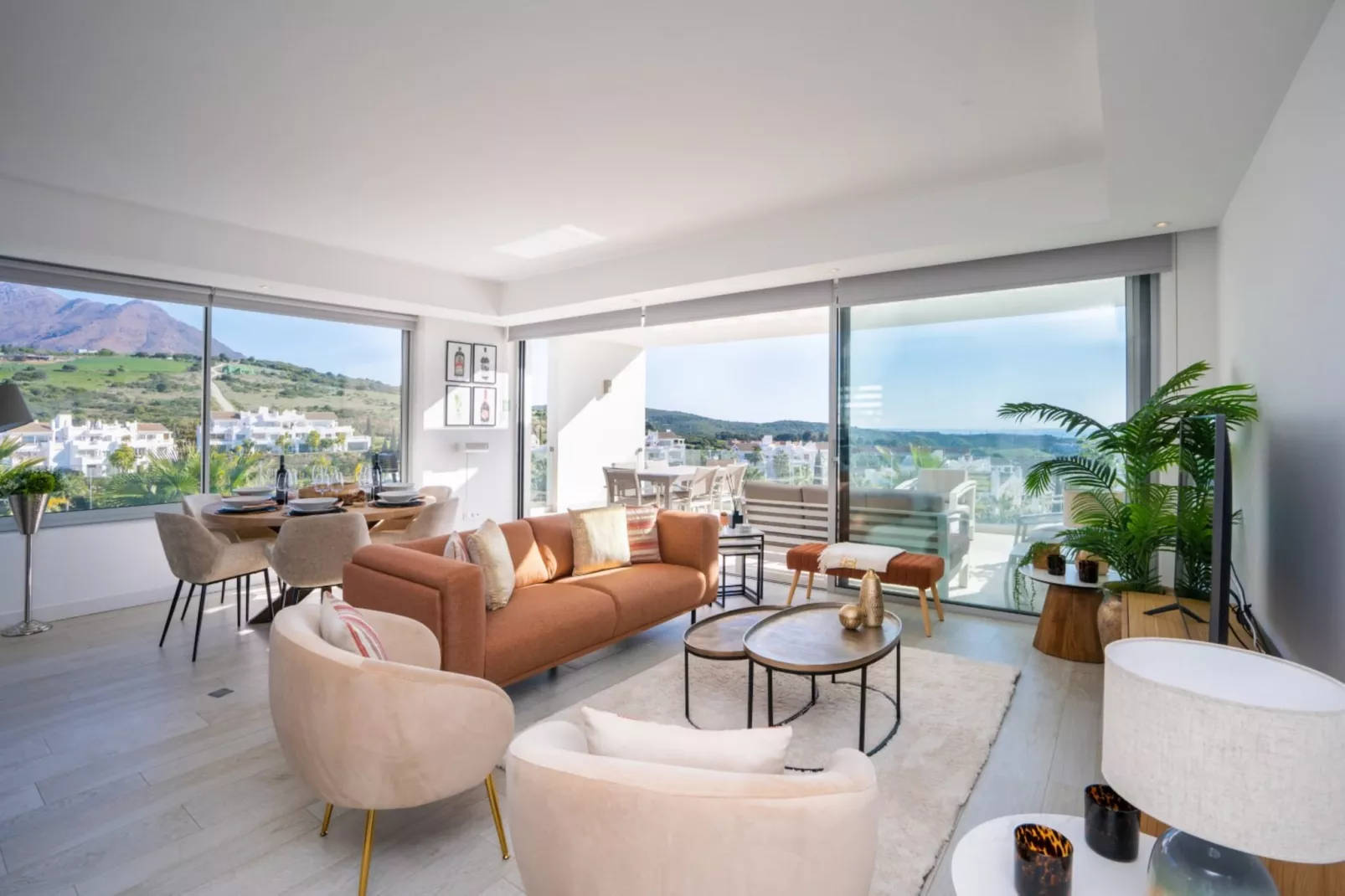 Stylish 3-Bed Apartment | Alcazaba Lagoon (1214)