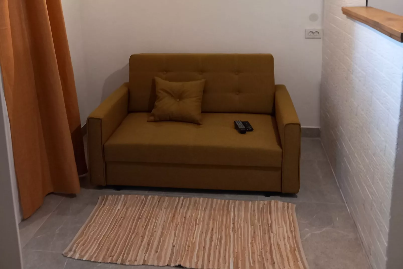 Guest House Green Corner Supetarska Draga - One Bedroom Apartment With Balcony and Sea View