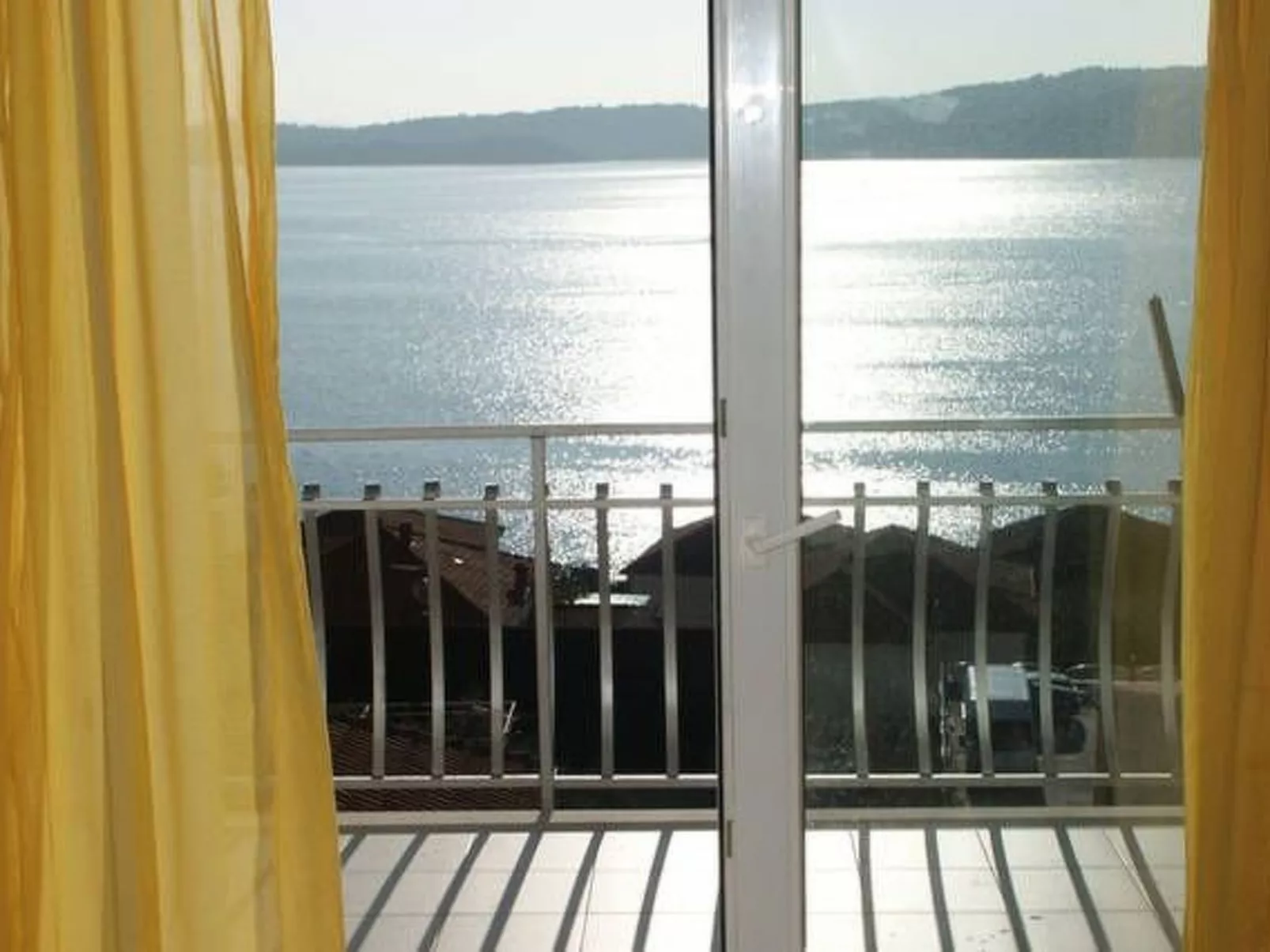 3. Etage Doppelbettzimmer ca. 20m² mit Balkon und Panoramameerblick Villa Milic