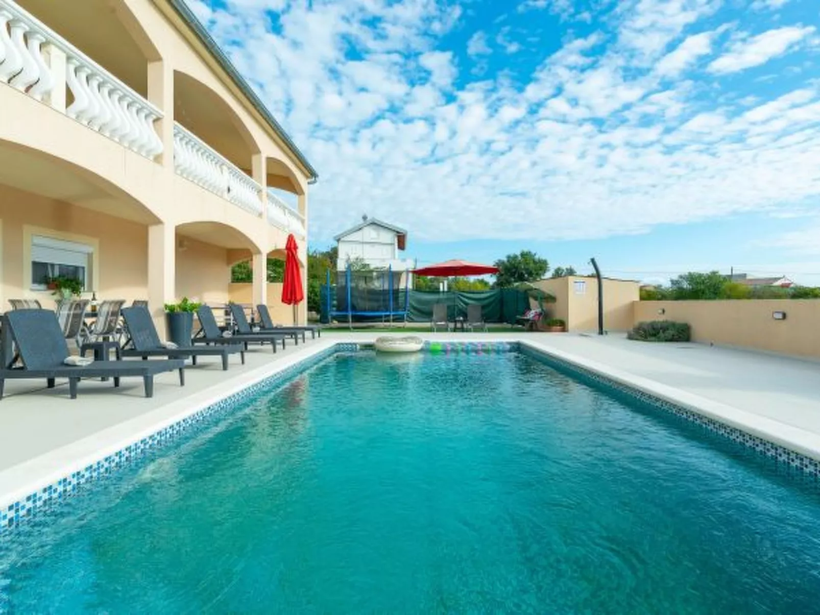 Apartment Holiday House Diana