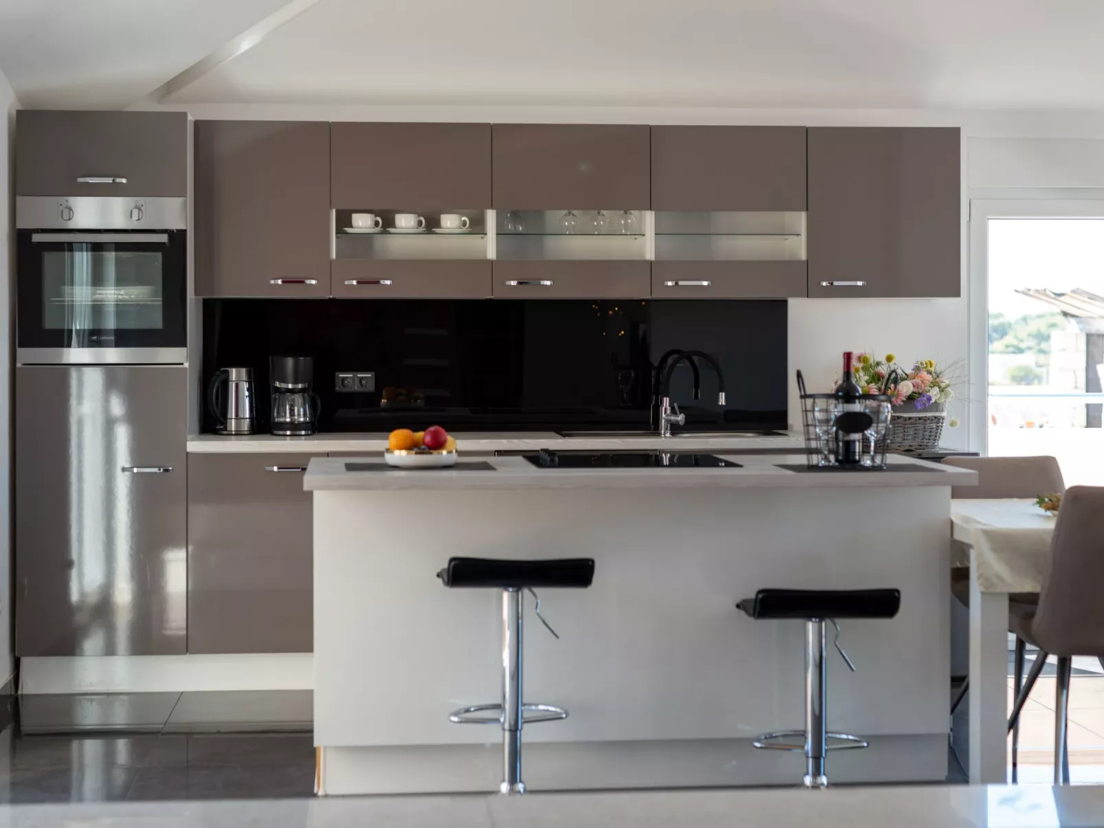 Moderne Ferienwohnung mit Gartennutzung, einem g