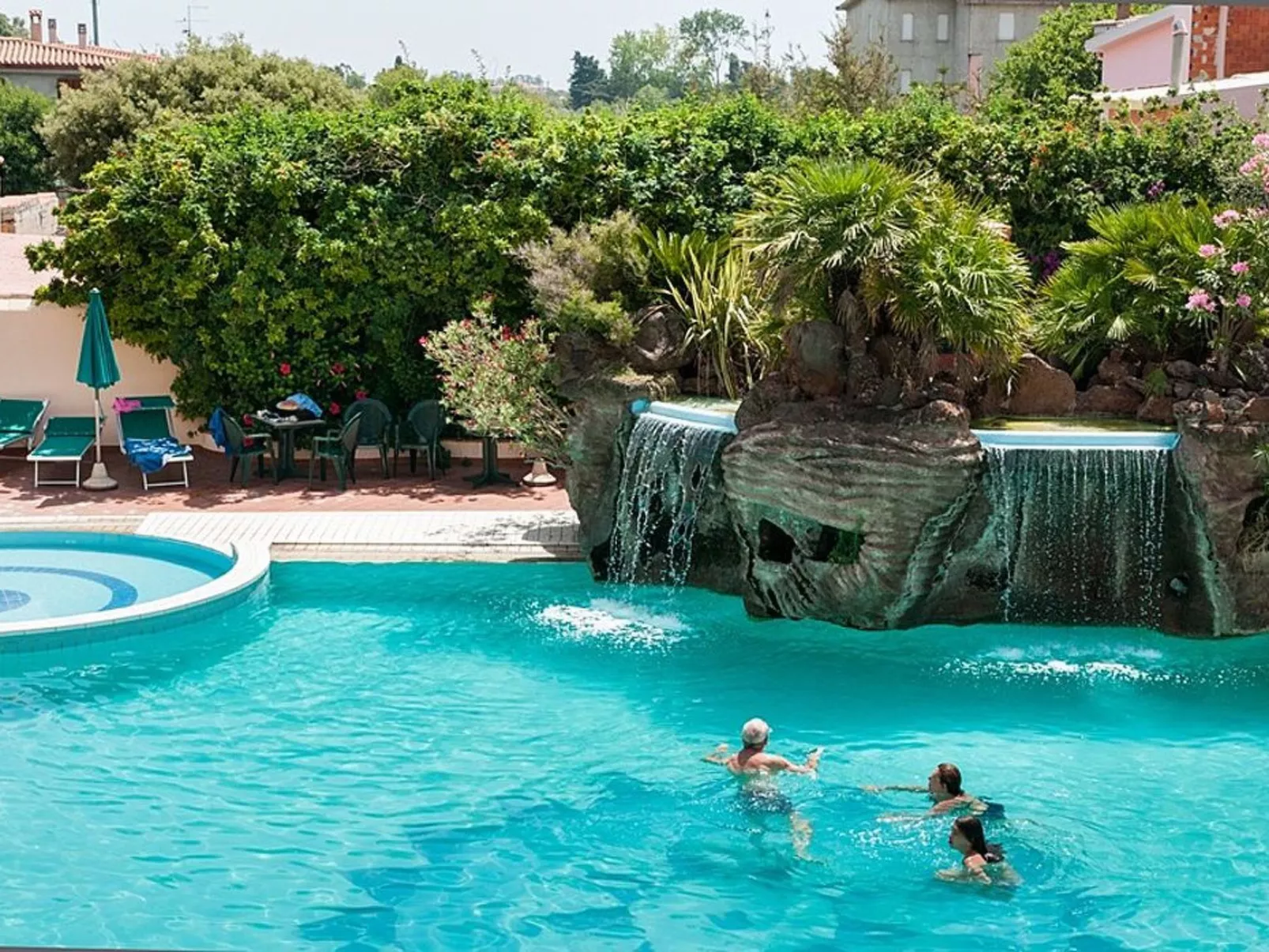 Apt. Orosei 3B, mit gemeinsamem Schwimmbad