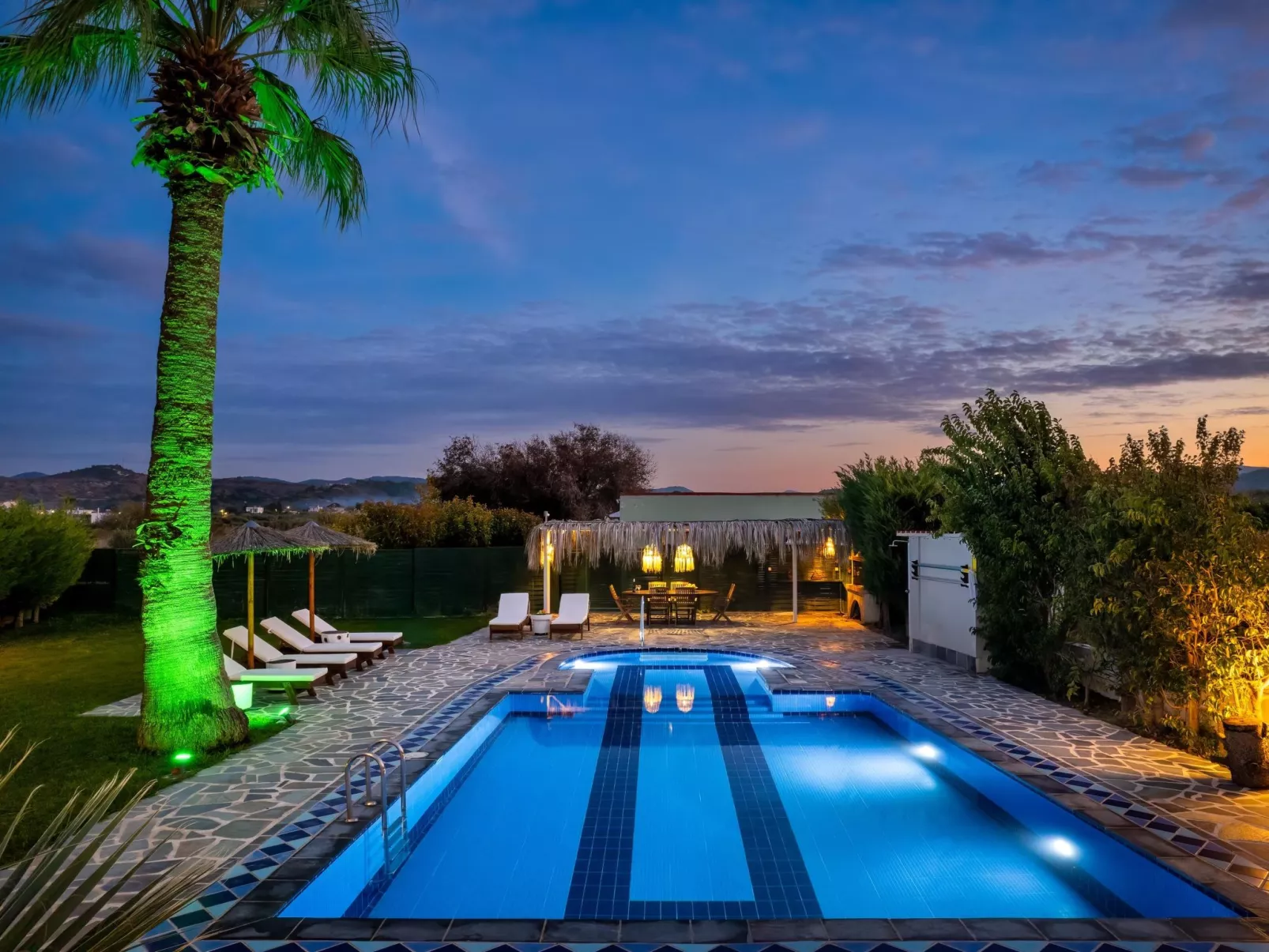 Villa "Villa Palmeras" mit eigenem Garten und Grill