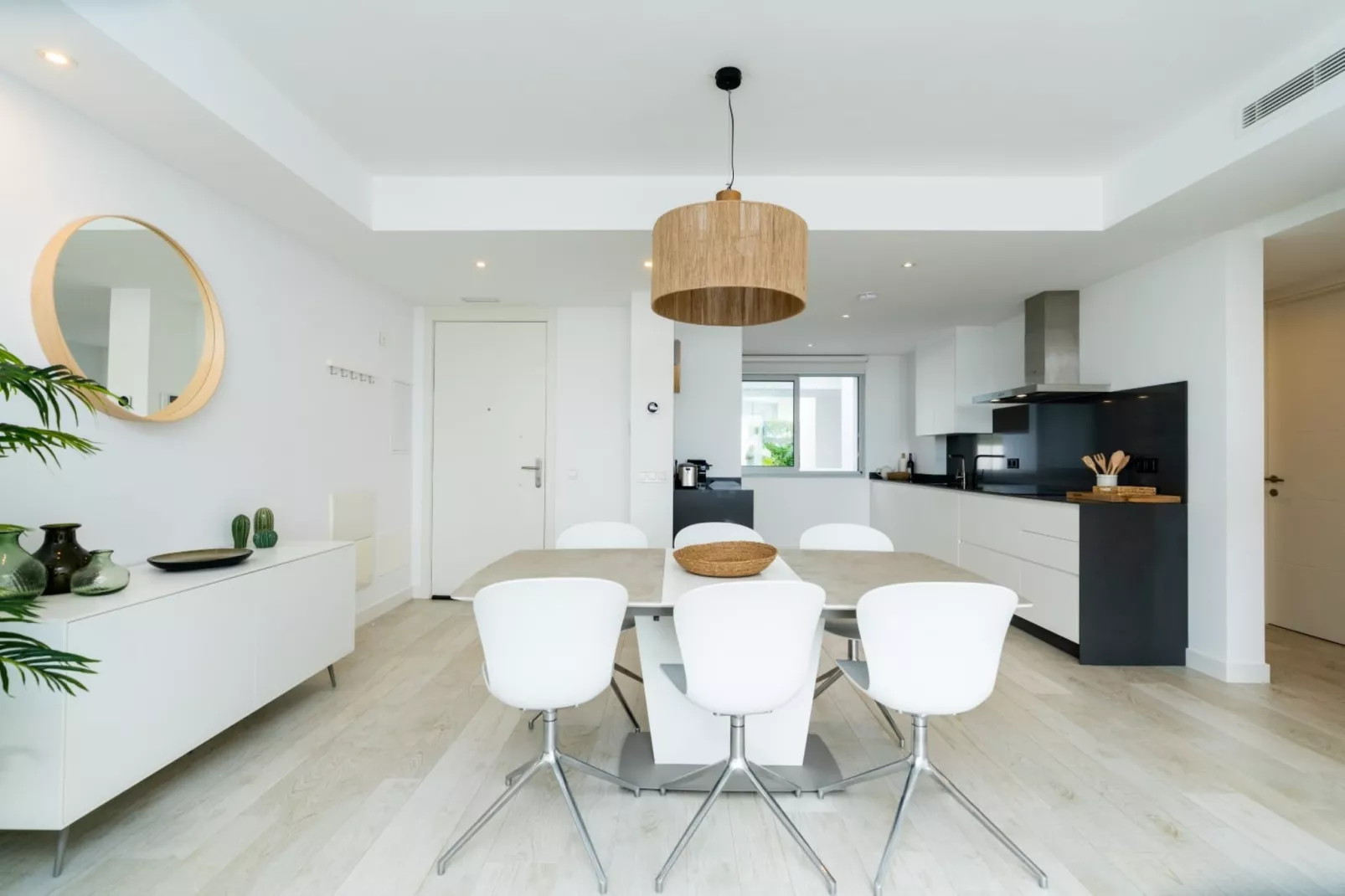 Elegant 2-Bedroom Apartment | Alcazaba Lagoon 1112