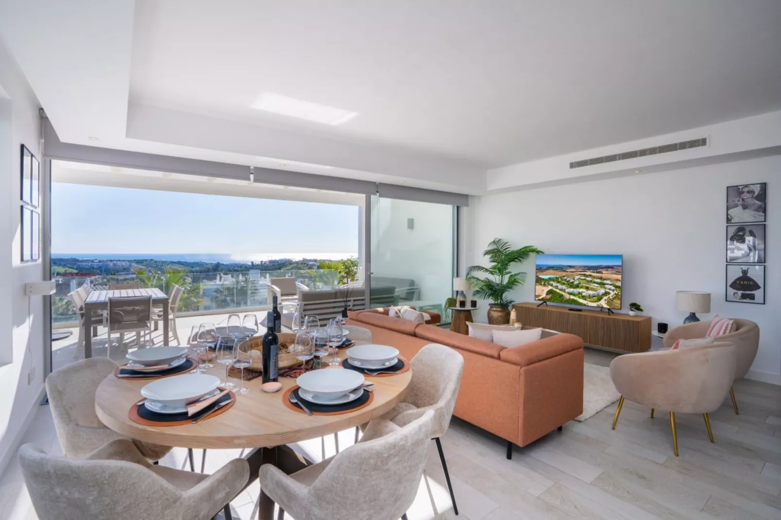 Stylish 3-Bed Apartment | Alcazaba Lagoon (1214)